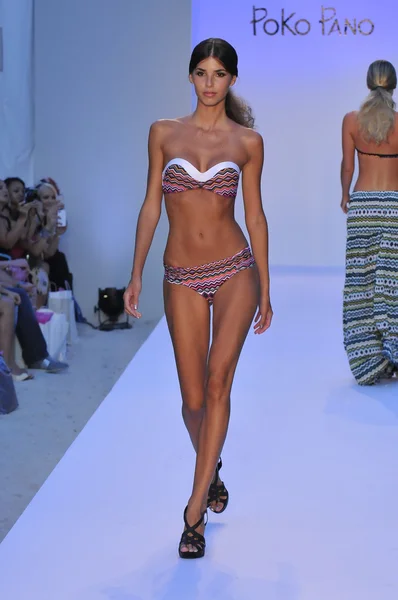 MIAMI - JULY 20: Model walks runway at the Poco Pano Swim Collection for Spring Summer 2013 during Mercedes-Benz Swim Fashion Week on July 20, 2012 in Miami, FL — Stock Photo, Image