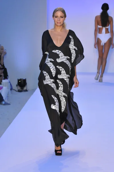 MIAMI - JULY 20: Model walks runway at the Poco Pano Swim Collection for Spring Summer 2013 during Mercedes-Benz Swim Fashion Week on July 20, 2012 in Miami, FL — Stock Photo, Image