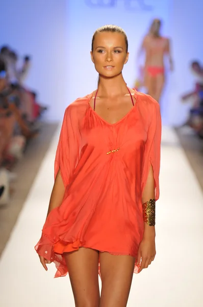 MIAMI - JULY 21: Model walks runway at the Caffe Swimwear Collection for Spring Summer 2013 during Mercedes-Benz Swim Fashion Week on July 21, 2012 in Miami, FL — Stock Photo, Image