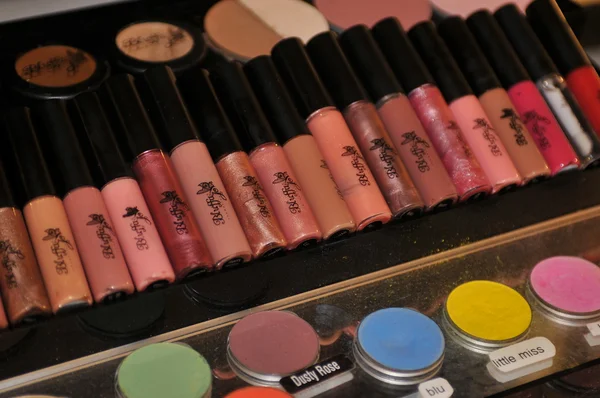 MIAMI - JULY 22: A cosmetic products backstage at the White Sands Swimwear Presentation for Spring Summer 2013 during Mercedes-Benz Swim Fashion Week on July 22, 2012 in Miami, FL — Stock Photo, Image