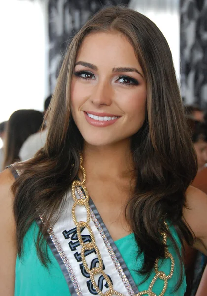 MIAMI - JULY 21: Miss USA Olivia Culpo at the Kooey Swimwear Presentation for Spring Summer 2013 during Mercedes-Benz Swim Fashion Week on July 21, 2012 in Miami, FL Royalty Free Stock Photos