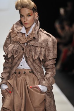 Moskova - 25 Mart: manken yez pist yegor zaitsev sonbahar kış 2012 sunu sırasında mbfw 25 Mart 2012, Moskova, Rusya Federasyonu için yürüyor