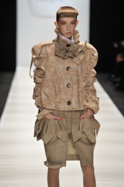 Moskova - 25 Mart: manken yez pist yegor zaitsev sonbahar kış 2012 sunu sırasında mbfw 25 Mart 2012, Moskova, Rusya Federasyonu için yürüyor