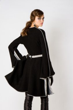 New york - Şubat 10: katya leonovich sonbahar kış 2012 tanıtımı kutusuna lincoln Center'da new york moda haftası 15 Şubat 2012 tarihinde new York'ta bir model teşkil etmektedir