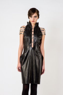 New york - Şubat 10: katya leonovich sonbahar kış 2012 tanıtımı kutusuna lincoln Center'da new york moda haftası 15 Şubat 2012 tarihinde new York'ta bir model teşkil etmektedir