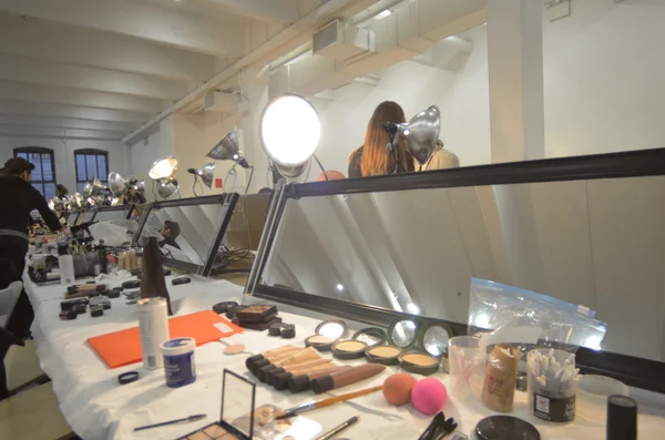 NEW YORK - FEBRUARY 11: A backstage interior before Sally La Pointe Fall Winter 2012 presentation in Center 548 during New York Fashion Week on February 11, 2012 in NY — Stock Photo, Image