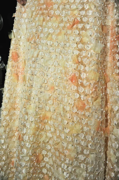 NEW YORK- SEPTEMBER 13: Dress Fabric closeup backstage at the Raul Penaranda show at XL club for Spring Summer 2013 during NY Fashion Week on September 13, 2012 in New York — Stock Photo, Image