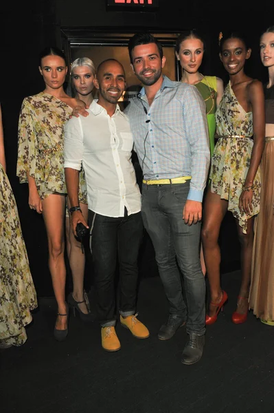 NEW YORK- SEPTEMBER 13: Designer and Models gets ready backstage at the Raul Penaranda show at XL club for Spring Summer 2013 during NY Fashion Week on September 13, 2012 in New York — Stock Photo, Image