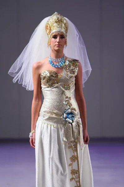 Evgenia luzhina-salazar koncert w waldorf astoria na wiosnę lato 2013 couture fashion Week na 16 wrzesień 2012 w Nowym Jorku — Zdjęcie stockowe