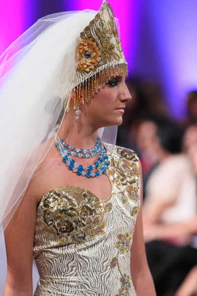 Evgenia luzhina-salazar koncert w waldorf astoria na wiosnę lato 2013 couture fashion Week na 16 wrzesień 2012 w Nowym Jorku — Zdjęcie stockowe