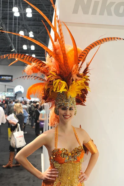 NEW YORK - OCTOBER 26: attending the PDN PhotoPlus Expo is the largest photography show in North America, was held at the Jacob K Javits Convention Center on New York — Stock Photo, Image