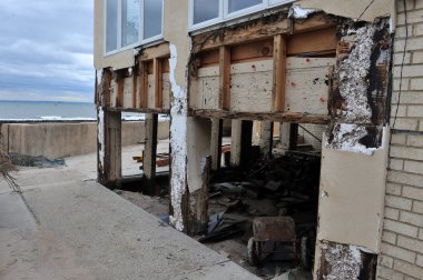 Brooklyn, ny - Kasım 01: seagate mahalle binaları içinde ciddi bir hasar nedeniyle darbe gelen kasırga kumlu 01 Kasım 2012 Perşembe günü brooklyn, new york, ABD.