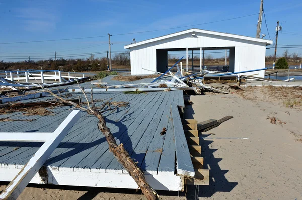 New York-i, ny - november 09: jelenetek a sandy hurrikán utóhatásai a breezy point részében messze rockawayon november 9, 2012-ben a new york city queens kerület. — Stock Fotó