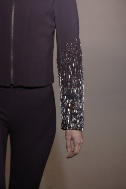 Paris, Fransa - 6 Mart: manken sırasında andrew pist yürür gn hazır giyim sonbahar kış 2011 2012 show paris moda haftası sırasında 6 Mart 2011 de paris, Fransa