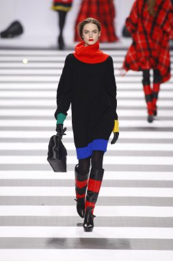 Jean-charles de castelbajac paris moda haftası