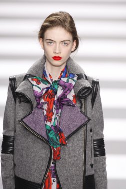 Jean-charles de castelbajac paris moda haftası