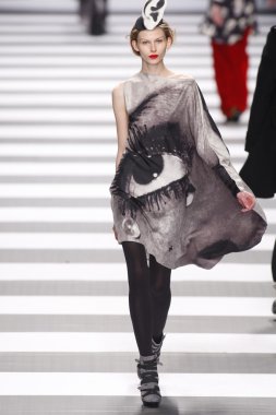 Jean-charles de castelbajac paris moda haftası