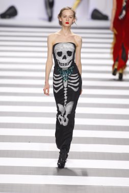 Jean-charles de castelbajac paris moda haftası