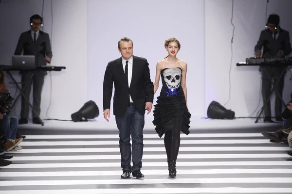 Jean-charles de castelbajac tydzień mody w Paryżu — Zdjęcie stockowe
