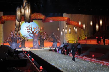 new york'ta lexington cephanelikte 10 Kasım 2010 tarihinde 2010 victoria secret fashion show önce hazırlanıyor victoria gizli bir sahne.
