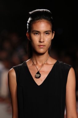 New york, ny - Eylül 05: modelleri yürümek pist 4 köşe daire