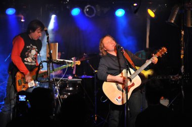 New york-27 Şubat: müzik grubu mobius altında sahneye webster Hall Rus rock Festivali sırasında 27 Şubat 2013 yılında nyc üzerinde gerçekleştirir