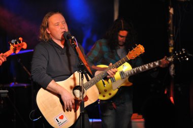 New york-27 Şubat: müzik grubu mobius altında sahneye webster Hall Rus rock Festivali sırasında 27 Şubat 2013 yılında nyc üzerinde gerçekleştirir