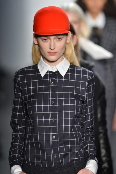 NEW YORK - FEBRUARY 07: A model walks the runway at the Timo Weiland Fall Winter 2013 Women's Collection during Mercedes-Benz Fashion Week on February 7, 2013 in New York City — Stock Photo, Image