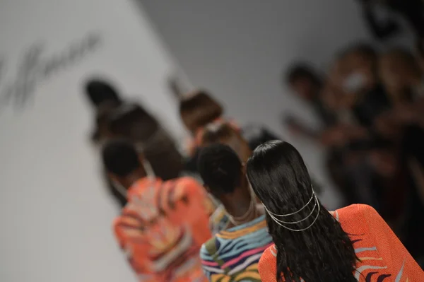 NEW YORK, NY - FEBRUARY 09: A model walks the runway at the Mara Hoffman show during Mercedes-Benz Fashion Week at The Stage at Lincoln Center on February 9, 2013 in New York City — Stock Photo, Image