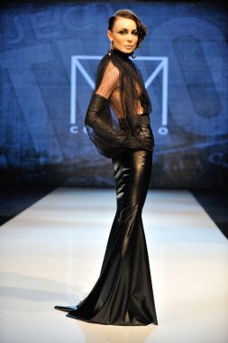 Los angeles - 12 Mart: model yürür pist michael costello gösteri proje ethos moda olay sırasında kulüp avalon üzerinde 12 Mart 2013 yılında los angeles, ca