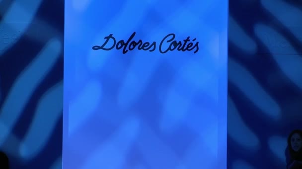 MIAMI - JULY 20: Model walks runway at the Dolores Cortez Collection for Spring Summer 2013 — Stock Video