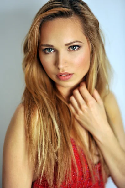 Close up portrait of young Slavic model with minimum makeup — Stock Photo, Image