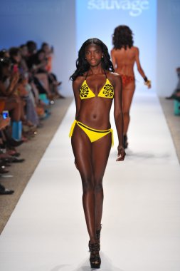 Bahar, yaz 2014 sauvage koleksiyonu