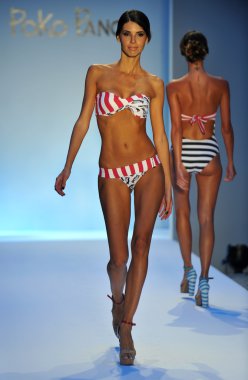 modeli pist yürür poco pano koleksiyonu