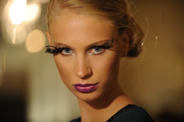 A Model attends the Pamela Gonzales presentation — Stock Photo, Image