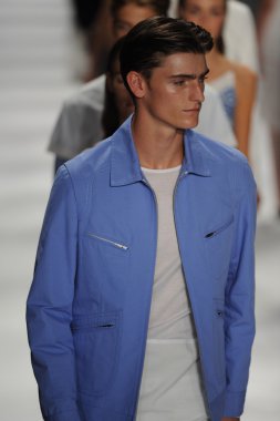 modelleri pist finale richard chai yürü.