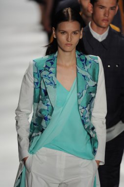 modelleri pist finale richard chai yürü.