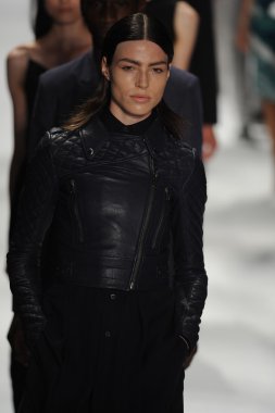 modelleri pist finale richard chai yürü.