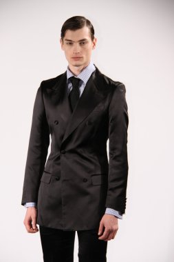 Malan breton sunum poz model