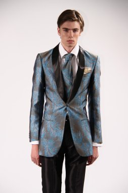 Malan breton sunum poz model