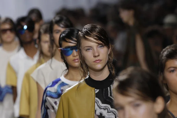 Models walk the runway finale at Phillip Lim show — Stock Photo, Image