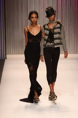 modelleri yürümek tracy reese pist