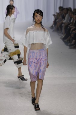 phillip lim gösteri pist model yürür