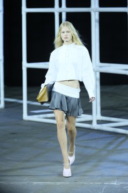 alexander wang Show'da model
