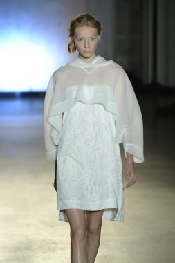 model mm6 maison martin margiela, show
