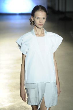 model mm6 maison martin margiela, show