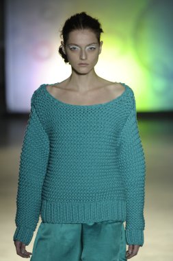 model mm6 maison martin margiela, show