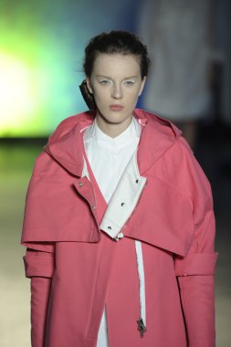 model mm6 maison martin margiela, show