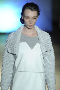 model mm6 maison martin margiela, show