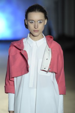 model mm6 maison martin margiela, show